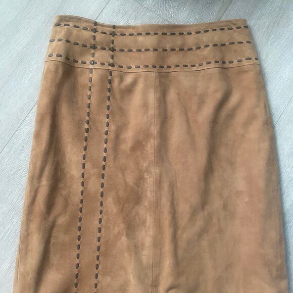 VS2 Vintage Brown 100% Goat Suede High Rise Above Knee Length Skirt Y2K Size 8 - Picture 5 of 6